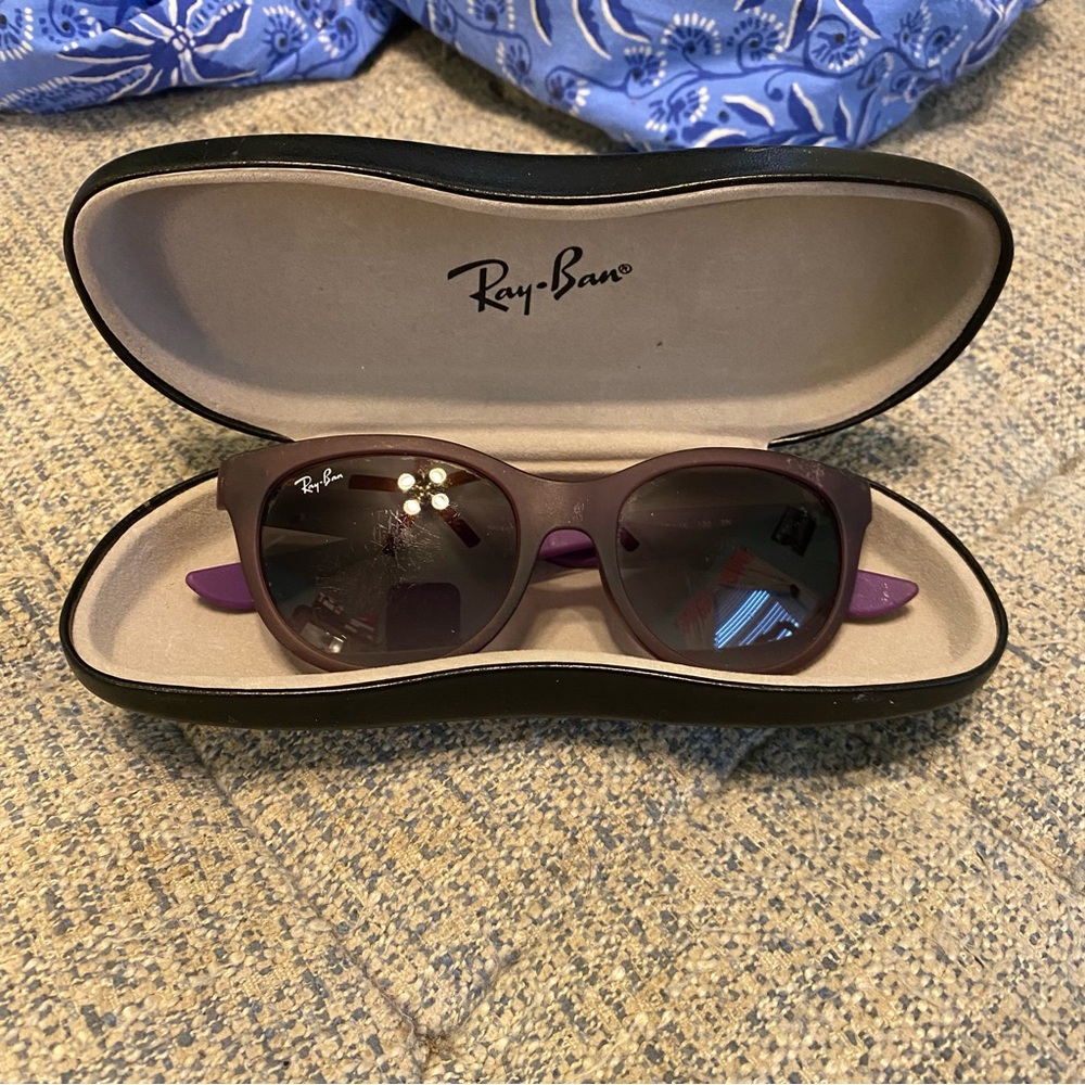 Purple Ray Ban kids Sunglasses 9068